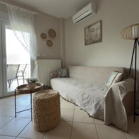 Hilltop Heaven 스칼라 포타미아스